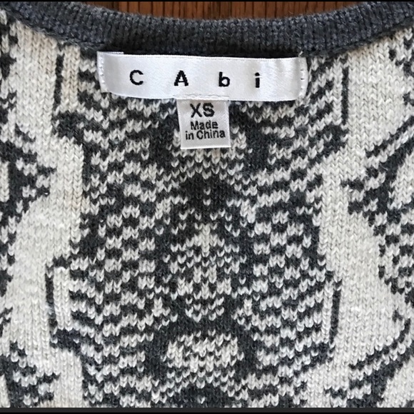 Cabi size xs sleeveless sweater - Picture 4 of 4